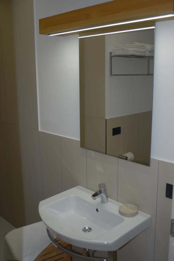 B&B Alciliegio Casnate Con Bernate ภายนอก รูปภาพ