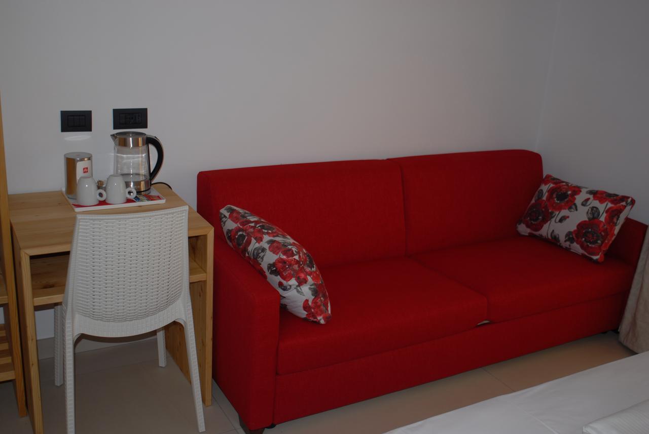 B&B Alciliegio Casnate Con Bernate ภายนอก รูปภาพ